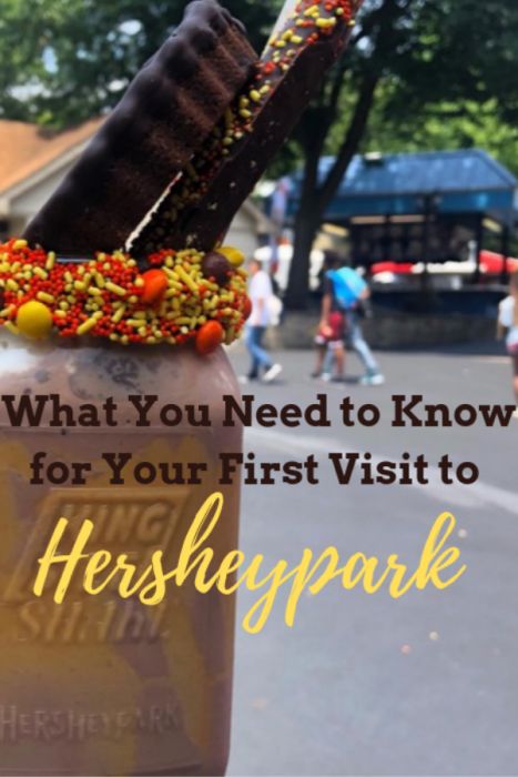 Tips for how to make the most out of your visit to Hersheypark in Hershey, Pennsylvania.   #hersheypark  #familytravel #amusementpark #Hershey #travel Hershey World Pennsylvania, Hershey Park Packing List, Hershey Park Tips, Hershey Park Aesthetic, Hershey Park Outfit, Hersheypark Pennsylvania, Hershey Park Pennsylvania, Bluegreen Vacations, Adventure Mom