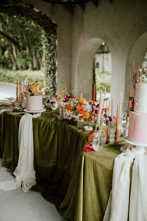 SUMMER TRENDS ‘22 Styled shoot — WOVENANDREVEL Chartreuse Wedding, Whimsical Wedding Cakes, Funky Vases, Trends In 2023, Whimsical Wedding Inspiration, Reception Look, Wedding Dress Boutiques, Feeling Inspired, Wedding Decor Inspiration