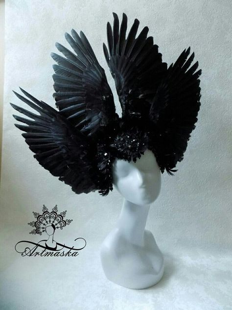 Headdress Raven | Etsy Headgear Aesthetic, Black Feather Crown, Black Feather Headpiece, Crow Headpiece, Raven Headpiece, Raven Headdress, Royal Headpiece, Black Headdress, Witch Headdress