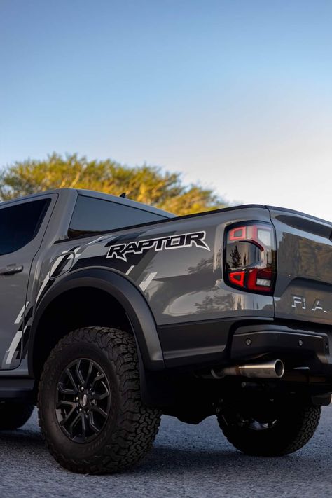 Raptor Ford, Ford Raptor Wallpaper, Ford Raptor Aesthetic, Ford Ranger Raptor Wallpaper, Ford Ranger Raptor 2023 Modified, Ford Ranger Raptor 2023, Ford Raptor Truck Wallpaper, Ford F150 Raptor Modified, Raptor Car