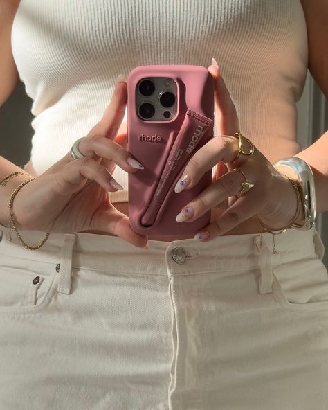 favorite accessory for summer 🍹🍰🍑👙 #rhodeskin #rhodephonecase #aesthetics #coquette #pinterestgirl #pinterestaesthetic #viralbeauty #itgirl #softgirlaesthetic #girlygirl #itgirlaesthetic #summercolors Using Phone Aesthetic, Rhode Aesthetic, Golden Jewellery, Iphone Case Collection, Cute Birthday Pictures, Softgirl Aesthetic, Iphone Style, Iphone Aesthetic, Golden Jewelry