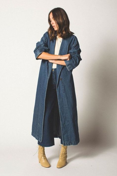 On Our Radar: Fall Wardrobe Staples - The Fold | In love with this denim coat-dress Tailored Denim Jacket, Duster Coat Outfit, Denim Duster Coat, Dress Coat Outfit, Long Denim Coat, Denim Duster, Fall Wardrobe Staples, Trench Coat Outfit, Minimalist Fashion Women