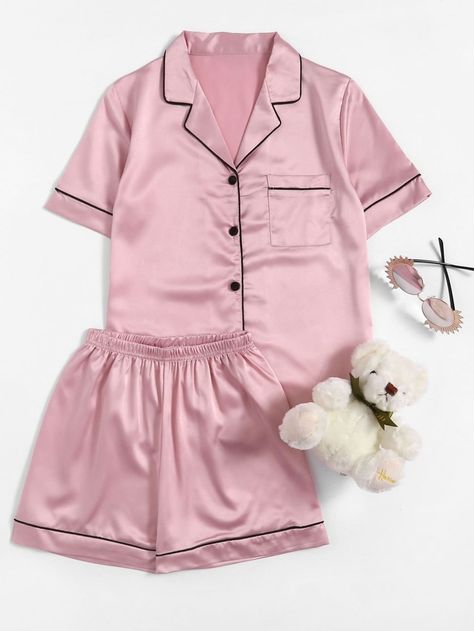 Ensemble de pyjama contrasté en satin avec bordure | Mode en ligne | SHEIN FRANCE Pijamas Women, Satin Pyjama, Satin Pajama Set, Cute Sleepwear, Cute Pajama Sets, Pajama Outfits, Satin Pajama, Pyjama Sets, Pajamas Comfy