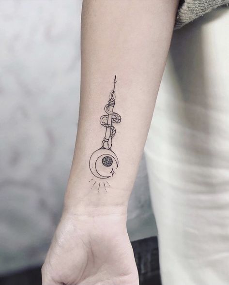 @nothingwildtattoo on insta Sailor Moon Scepter Tattoo, Scepter Tattoo, Snake Wand, Wand Tattoo, Sailor Moon Tattoo, B Tattoo, Japan Tattoo, E Tattoo, Tattoo Inspo