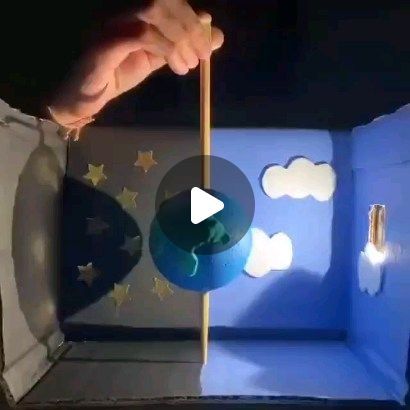 Best Kids Activities on Instagram: "🌍🌐Rotation, Day and Night and Time Zones become clear with this spinning model. 🌚🌞 ( cc @vidalegremx )⠀
⁣⠀
⁣This hands-on simulation involves kids spinning a mini-model of the Earth as it experiences daylight and darkness. It gives kids a visual representation of why we have time zones! ⠀
⠀
⠀
>>>> SHARE this idea! 👉👉👉👉👉👉 ✨⠀
⠀
⠀
⬇️⬇️⬇️⬇️⠀
⠀⠀
✨ 👉 EXPLORE our collection of educational games and toys that stimulate fun and learning! SHOP NOW link in our bio 🔗🙋‍♀️⠀
⁣⠀
⁣⠀
⁣⠀
⁣⠀
⁣⁣🌺If you have a child's heart, you will also have their mind. 🌺⠀
⁣⠀
⁣⠀
⁣⠀
⠀
⁣⁣#kidscience #sciencebooks #kidsscienceexperiments #stem #scienceisfun #scienceexperiments #scienceforkids" Rotation Of The Earth Activities, Day And Night Science Projects For Kids, Earth Model Project Ideas, Space Day Activities For Kids, Day Night Activities For Preschool, Day And Night Project For Kids, Space Experiments For Kids, Day And Night Activities Preschool, Day And Night Activities