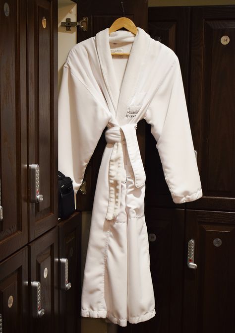 Woodhouse Day Spa Spa Robes Luxury, The Woodhouse Day Spa, Burke Williams Spa, Pregnant Spa Day, Woodhouse Day Spa, Spa Day, House In The Woods, Spa