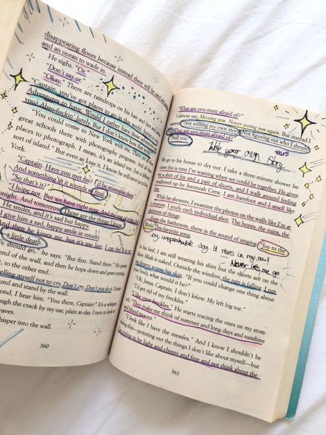 Book Pages Highlighted, To Kill A Kingdom Annotations, Highlighted Books, Annotation Aesthetic, Annotated Book, Book Highlight, Annotation Ideas, Book Annotation Tips, Annotating Books