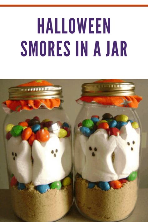 Today's Best Recipe is Halloween Smores in a Jar. All the ingredients to make a delicious 8x8 tray of delicious Halloween Smores in the oven. Smores In The Oven, Oven Smores, Halloween Smores, Halloween Mason Jars, Craft Halloween, Marshmallow Peeps, Diy Treats, Types Of Chocolate, Homemade Halloween