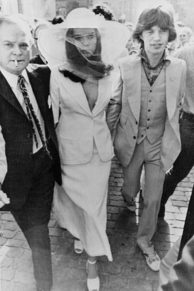 mick and bianca jagger wedding Shotgun Wedding, Bianca Jagger, Geri Halliwell, Iconic Weddings, Celebrity Wedding Dresses, Lily Allen, Alternative Bridal, Solange Knowles, Elizabeth Hurley