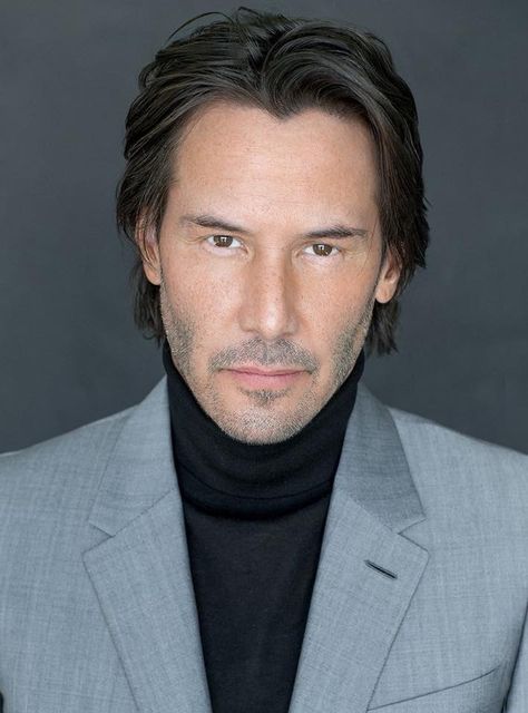 #JohnWick/JohnWickChapter2  Keanu Reeves(John)//I like this photo: almost clean shaven. Know men love their beards during winter so their faces aren't chapped by shaving, But I think I'm over the beard trend now Keanu Reeves Life, Keanu Reeves Quotes, Keanu Reeves John Wick, Jesse Metcalfe, Avan Jogia, Ryan Guzman, Keanu Charles Reeves, Taylor Kitsch, Clean Shaven