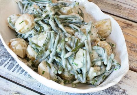 Top 20 Best Potato Recipes Creamed Beans, Side Dish Casserole Recipes, Creamed Green Beans, Thanksgiving Recipes Side Dishes Easy, Creamy Green Beans, Green Beans Side Dish, Beans And Potatoes, Best Potato Recipes, Thanksgiving Side Dishes Easy