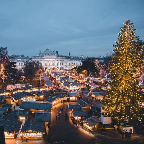 The SL Guide To Winter In Vienna | SheerLuxe Vienna Advent, Wien Christmas, Winter In Vienna, Romanticize Winter, Austria Tourism, Vienna Winter, Vienna Waits For You, Vienna Christmas, Christmas World