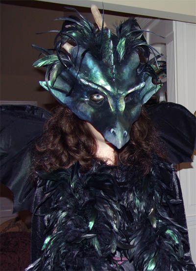 Dragon Mask Inspiration Jabberwocky Costume, Black Dragon Costume, Shrek Dragon, Halloween Alice In Wonderland, Mask Inspiration, Dragon Mask, Dragon Costume, Halloween 2013, Creative Costumes