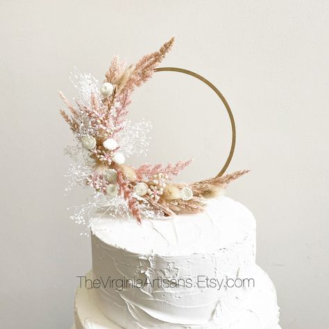 Wedding Cakes Dried Flowers, Dried Flower Cake Topper, Dried Flowers Cake, Cake Hoop, Boho Cake Topper, Boho Graduation, Whimsical Cake, Pink Cake Toppers, Happy Cake