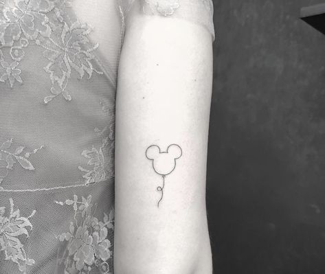 Mickey Balloons Tattoo, Minimalist Mickey Tattoo, Disney Ballon Tattoos, Tiny Mickey Mouse Tattoo, Simple Mickey Tattoo, Small Mickey Tattoo, Mickey Mouse Balloon Tattoo, Disney Tattoos Small Meaningful, Small Mickey Mouse Tattoo