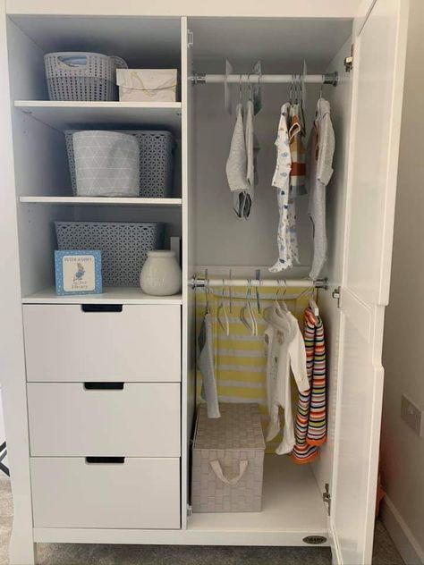 Baby Cupboard Ideas, Almari Design Room, Baby Wardrobe Design, Baby Wardrobe Organisation, Baby Cupboard, Cabinets For Small Bedrooms, Box Room Bedroom Ideas, Baby Bedroom Furniture, Baby Room Closet