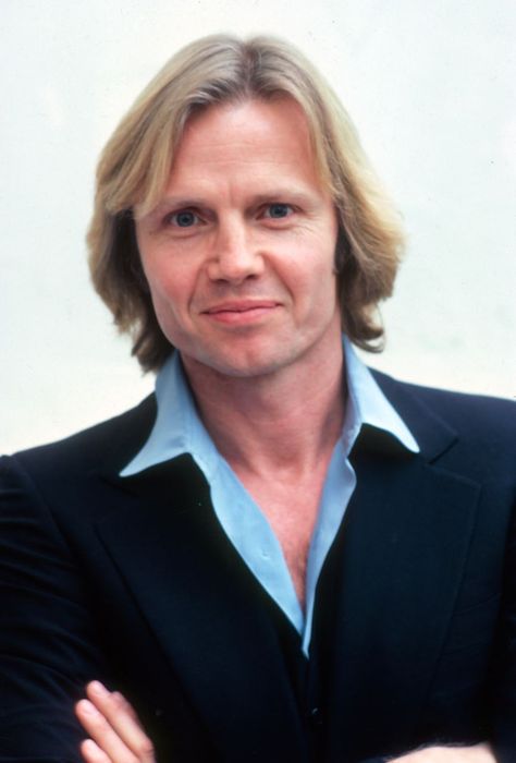 Jon Voight John Voight, Yonkers New York, Peace Coffee, Jon Voight, Vintage Portrait, Hooray For Hollywood, Ensemble Cast, Portrait Photos, Best Supporting Actor