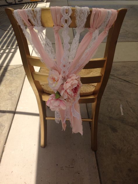 Mom To Be Chair Decoration, Mother To Be Chair Decorations, Mom To Be Chair Decoration Ideas, Mom To Be Chair, Baby Shower Chair, Cowboy Baby Shower, Wildflower Baby Shower, Outdoor Baby Shower, Cowboy Baby