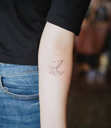 Fine line polar bear tattoo on the left inner forearm. Tattoo Artist: Nando Polar Bear Tattoo, Winter Tattoo, Animal Tattoos For Men, Tattoo Fine Line, Bear Tattoo Designs, Band Tattoos, Tattoo Trend, Bear Tattoos, Tattoos For Lovers