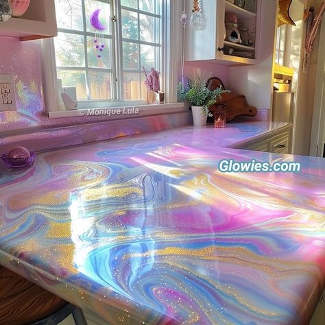 Iridescent Countertop, Epoxy Flower Countertop, Resin Kitchen Countertops, Epoxy Countertop Ideas, Diy Epoxy Countertop, Hope Scope, Resin Kitchen, Iridescent Decor, Monique Lula