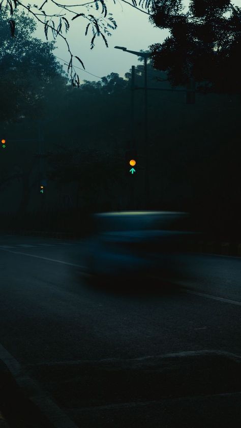 Motion Blur Wallpaper, Blur Wallpaper, Infinity Wallpaper, Car Silhouette, Supreme Wallpaper, Motion Blur, Dark Wallpaper, Screen Savers, Dark Aesthetic