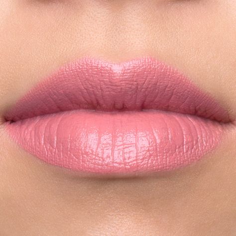 Charlotte Tilbury Hot Lips Liv It Up swatch on fair, light complexion. Charlotte Tilbury Hot Lips, Plump Lips, Liv Tyler, Perfect Lips, Too Faced Makeup, Hot Lips, Ballet Pink, Lip Brush, Feminine Beauty