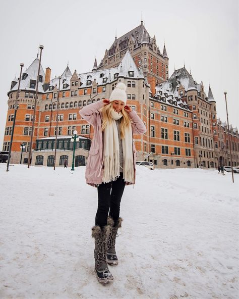 Quebec City December Travel Guide | Katie's Bliss City Outfits Winter, City Winter Outfit, Quebec City Christmas, Quebec City Winter, City In Winter, Sightseeing Outfit, December Travel, Quebec Winter, Aesthetic Country