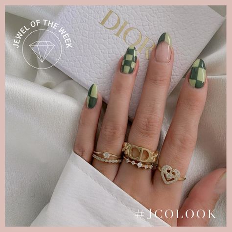 It's Friday! So here is one of our Jewel of the week! We are in love with how @xolinda_ has paired our Tiara ring with her funky fresh nails! 💅🏼 SHOP: www.jcojewellery.com ✨ #jcojewellery #jewelry #jewellery #wholesalejewelry #sensitiveskin #hypoallergenic #hypoallergenicjewelry #everydayearrings #sterlingsilverjewelry #piercings #affordableluxury #necklaces #earrings #hoopearrings #rings #stackingrings #goldrings Fresh Nails, Aesthetic Accessories, Tiara Ring, Accesories Jewelry, Timeless Luxury, Everyday Luxury, Golden Jewelry, Hypoallergenic Jewelry, Gold Diamond Jewelry