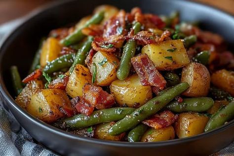 Country Ranch Green Beans and Potatoes with Bacon Recipe | CookesRecipes Country Ranch Green Beans 'n Potatoes With Bacon, Best Southern Casseroles, Southern Comfort Meals, Potatoe Dishes Casseroles, Hearty Food Recipes, Country Ranch Green Beans And Potatoes, Southern Dinner Ideas, Roasted Potatoes And Vegetables, Southern Dinner Recipes