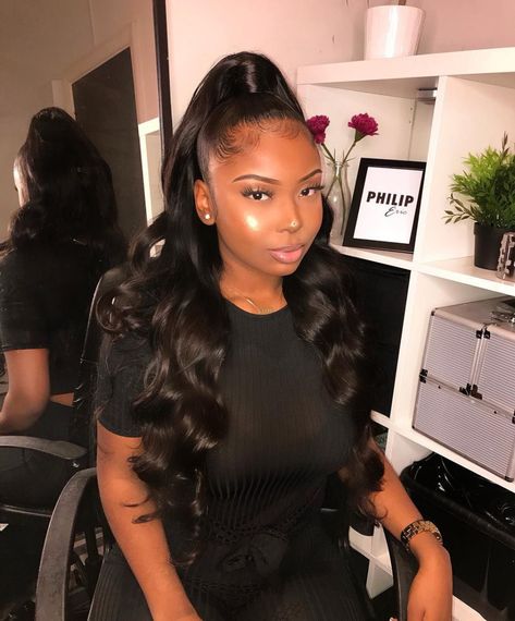 Discovered by trap shawty. Find images and videos about hair and baddie on We Heart It - the app to get lost in what you love. Human Lace Wigs, Weave Ponytail Hairstyles, Short Hair Styles For Round Faces, Hair Ponytail Styles, Hair Laid, Ponytail Styles, Hairstyles For Round Faces, Baddie Hairstyles, Hair Weave