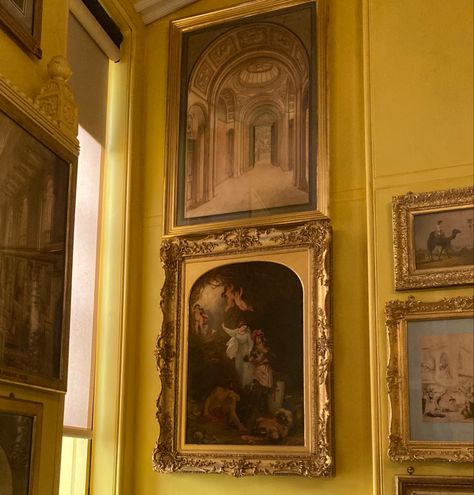 Yellow Classical Art, Yellow History Aesthetic, Yellow Old Money Aesthetic, Vintage Golden Aesthetic, Yellow Money Aesthetic, Mustard Yellow Aesthetic Vintage, Yellow Victorian Aesthetic, Yellow Library Aesthetic, Brown And Yellow Aesthetic