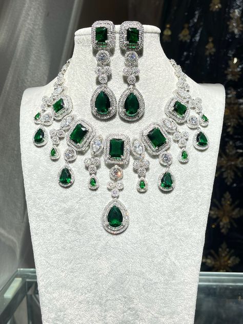 Handmade Style: Necklace and Earrings Set Material: Platinum Plated, Lab Simulated Emerald and White Sapphire Stones Imported Item: 6710s Sabyasachi Jewelry, Emerald Set, Green Princess, Butterfly Fashion, Sabyasachi Jewellery, Beautiful Tiaras, Princess Jewelry, Halo Necklace, Magical Jewelry