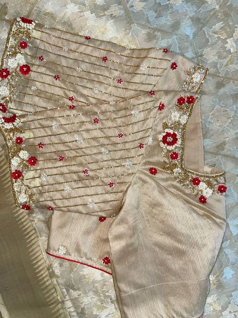 Mutyala Work Blouse Designs, Cream Colour Blouse Designs, Cream Blouse Work Design, Cold Shoulder Blouse Designs, Blouse Designs Aari Work, Green Blouse Designs, Work Blouse Designs, Blouse Maggam Work, Maggam Blouse