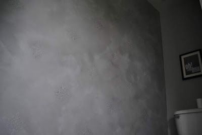 aubreyplays: beautiful faux concrete wall: a tutorial Fake Concrete Wall, Concrete Walls Diy, Faux Concrete Wall, Faux Walls, Kitchen Countertop Materials, Cement Wall, Wall Diy, Faux Painting, Concrete Color