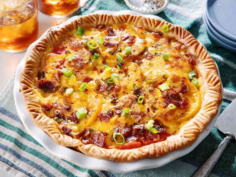 Paula Deen Tomato Pie Recipe Southern Tomato Pie, Tomato Pie Recipe, Smoked Salmon Pasta, Dutch Apple Pie, Dutch Apple, Salmon Pasta, Tomato Pie, Paula Deen, Pie Recipe