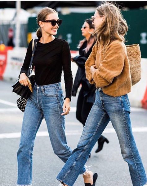 Stile Kendall Jenner, Types Of Jeans, Moda Jeans, Victoria's Secret Angel, Looks Street Style, Street Style Trends, Fall Winter Style, 가을 패션, Fashion Week Street Style