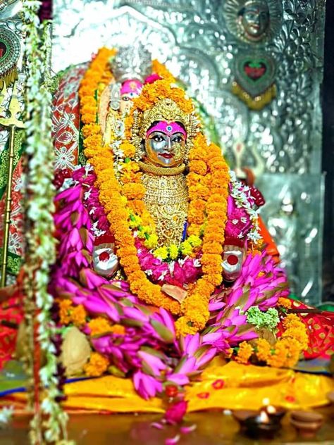 Jay Harsiddhi Maa, Harsiddhi Mataji Ujjain, Harsiddhi Mataji, Harsiddhi Maa, Durga Temple, Love Heart Symbol, Phone Emoji, Goddess Kali Images, Jay Mataji