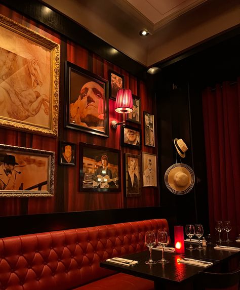 Vintage Jazz Club Aesthetic, Jazz Restaurant, Classic Jazz, Jazz Bar, Clubbing Aesthetic, Paris Aesthetic, Jazz Club, Paris Restaurants, Ray Charles