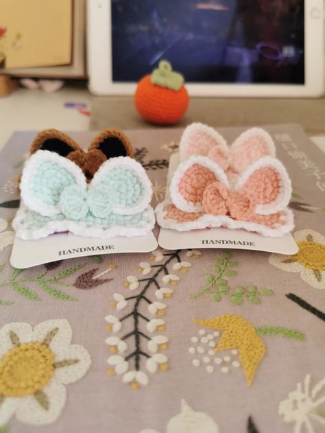 Crochet Store, Crochet Hair Clips, Crochet Tutorial Pattern, Crochet Hair Accessories, Crochet Rabbit, Crochet Baby Dress, Diy Crochet Projects, Clothes Sewing Patterns, Tapestry Crochet