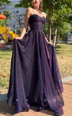 Prom Dresses For Short People Long, Purple Prom Dress With Corset, Prom Dress Types, Cute Prom Dresses Black, Movie Prom Dresses, Purple And Black Prom Dress, Gorgeous Prom Dresses Classy, Long Dress With Corset, Silver Dress Prom