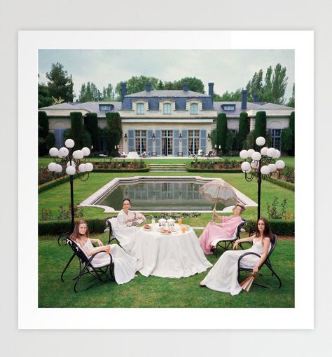 Garden Party Art Print, slim aarons, vintage, photography, art print, wall art, retro by StarstruckPrints on Etsy https://www.etsy.com/listing/890496125/garden-party-art-print-slim-aarons Slim Aarons Photos, Slim Aarons Prints, Slim Aarons Poolside, Dowager Countess, Corporate Art, Slim Aarons, Unique Art Prints, Image Archive, Most Beautiful People