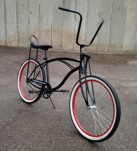 Lowrider Beach Cruiser Bikes, Low Rider Bike, Lowrider Bikes, Bici Retro, Rat Bikes, Lowrider Bicycle, Beach Cruiser Bicycle, Schwinn Bike, Beach Cruisers