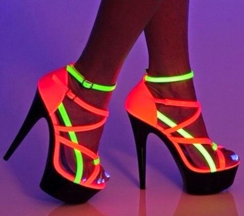 Glow Shoes, Neon Shoes, Neon Heels, Mode Shoes, Strappy Platform Sandals, Crazy Shoes, Shoe Obsession, Trendy Shoes, Beautiful Shoes