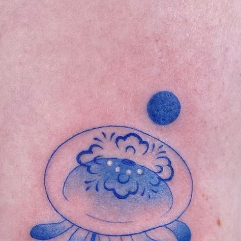 Blue Jellyfish Tattoo, Ponyo Jellyfish, Moon Jelly Fish Tattoo, Fine China Tattoo, Princess Jellyfish Tattoo, Cute Jellyfish Tattoo, Moon Jelly Tattoo, Simple Jellyfish Tattoo, Small Jellyfish Tattoo