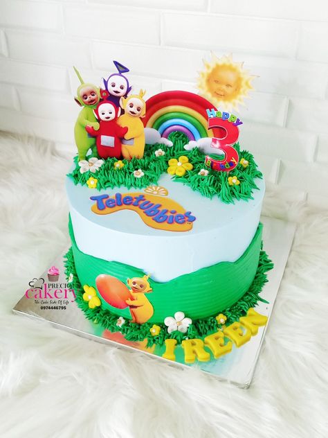 Telly Tubbies Cake, Teletubbies Party Decoration, Teletubbies First Birthday Party, Teletubbies Birthday Party Decorations, Teletubbies Birthday Party, Teletubbies Birthday, Teletubbies Cake, One Year Birthday Cake, Birthday Theme Decoration