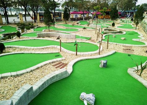 Outdoor Mini Golf, Minature Golf, Putt Putt Golf, Adventure Golf, Train Miniature, Miniature Golf Course, Mini Golf Course, Miniature Golf, Golf Design