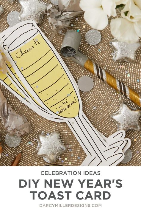 New Years Place Cards, New Years Eve Cricut Ideas, New Years Paper Crafts, New Year At Home Ideas, New Years Friends Party, New Year Eve Activities, New Year Eve Ideas, New Year Party Ideas At Home, New Years At Home