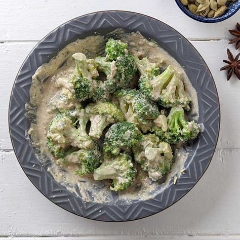 Air Fryer Malai Broccoli Recipe - Fun FOOD Frolic Malai Broccoli Recipe, Malai Broccoli, Blanching Broccoli, Malai Tikka, Roasted Red Pepper Dip, Delicious Broccoli, Pasta Chips, Stuffed Pepper Dip, Vegetarian Menu