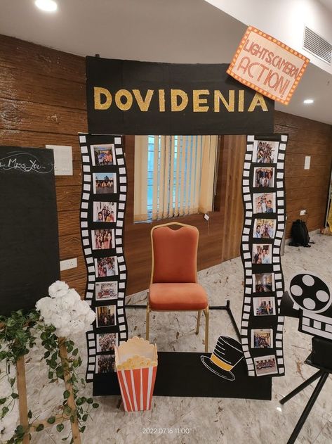 Retro Photo Booth Ideas, Photobooth Ideas For Teachers Day, Photo Booth For Farewell Party, Movie Booth Design, Career Day Booth Ideas, Photo Booth Ideas For Farewell Party, Selfie Corner Ideas For School Farewell, School Dance Photo Booth, Photo Booth Theme Ideas