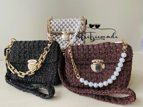 Belleza and Gia Crochet Bags Crafted and crocheted from 2mm polypropylene nylon or tiny cord Pattern by: Fritzie Made Cord Crochet Bag, Crochet Bag Design, Cord Crochet, Bag Design, Crochet Bags, Nylon Bag, Crochet Bag, Gold Chain, Gold Chains